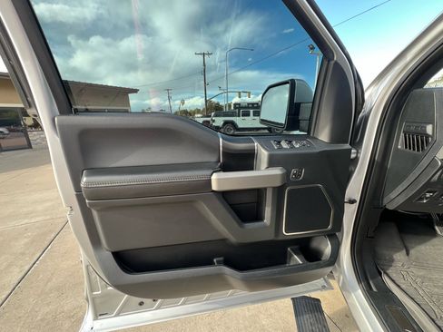 Used 2019 Ford F150 Raptor w/ Equipment Group 802A Luxury image 50