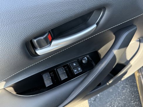 Used 2024 Toyota Corolla SE image 21