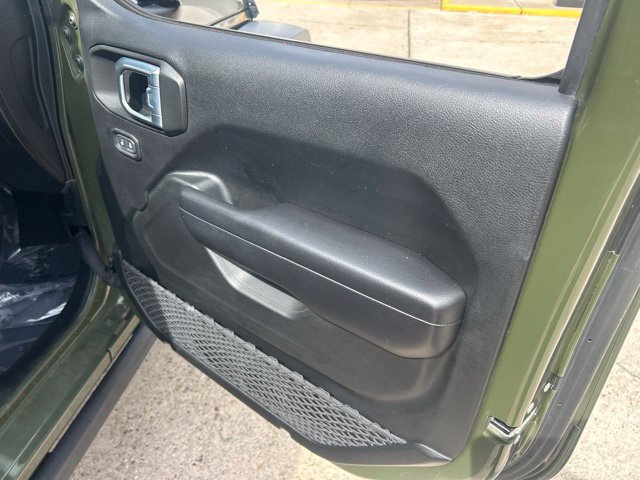 Used 2021 Jeep Wrangler Unlimited Sport AWD/4WD image 9