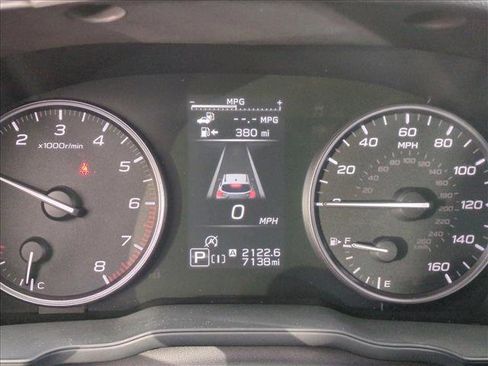 Certified 2025 Subaru Crosstrek 2.5i Limited w/ Crosstrek Mirror Package image 11