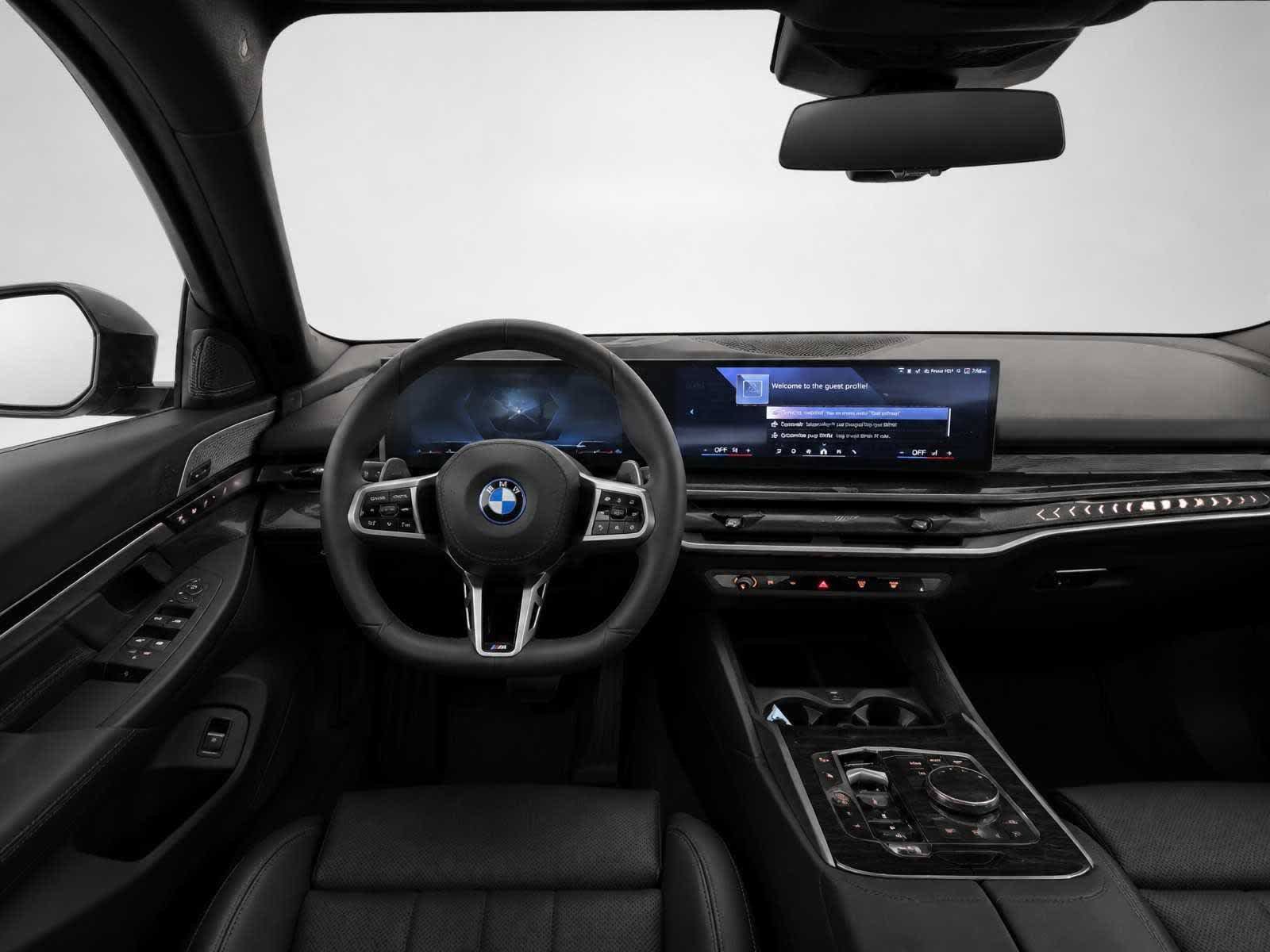 New 2026 BMW X5 xDrive40i w/ M Sport Package AWD/4WD image 15