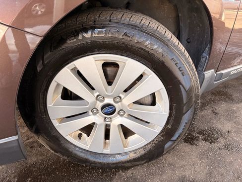 Used 2019 Subaru Outback 2.5i Premium image 48