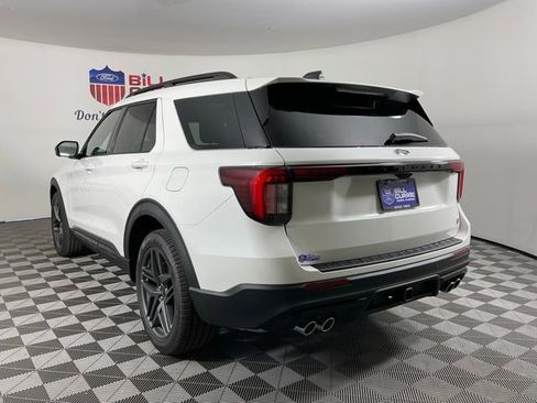 New 2026 Ford Explorer ST w/ Sun And Sound Package image 5
