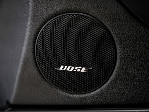 Used 2010 Porsche Cayenne GTS image 16