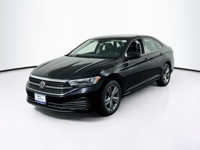 Used 2023 Volkswagen Jetta SE