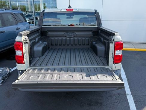 New 2025 Ford Maverick XLT w/ XLT Luxury Package image 38