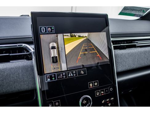 New 2026 GMC Sierra EV Elevation w/ LPO, Elevation Dark Package image 37