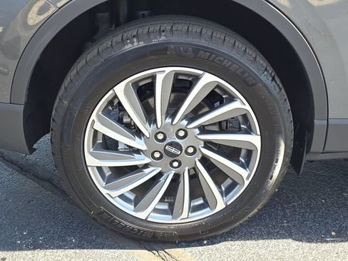Certified 2024 Lincoln Corsair Reserve w/ Equipment Group 201A AWD/4WD image 29