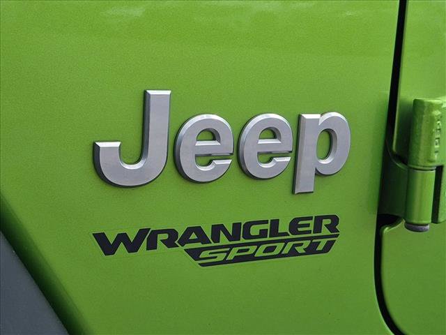 Used 2018 Jeep Wrangler Sport AWD/4WD image 21