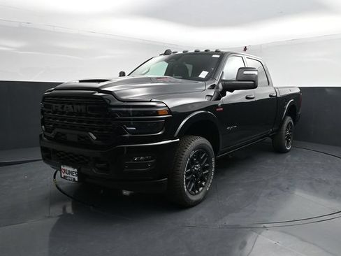 New 2026 RAM 2500 Limited AWD/4WD image 4