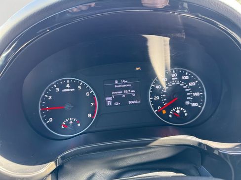 Used 2023 Kia Seltos S w/ Navigation Package image 29