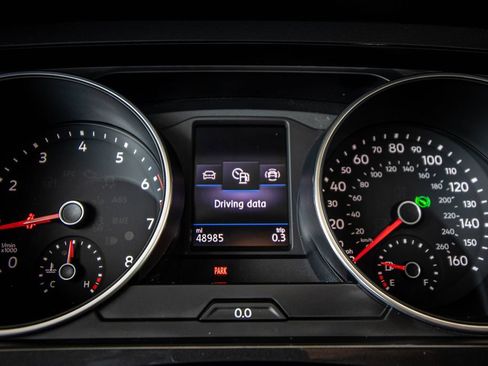 Used 2019 Volkswagen Tiguan S w/ Driver Assistance Package AWD/4WD image 37