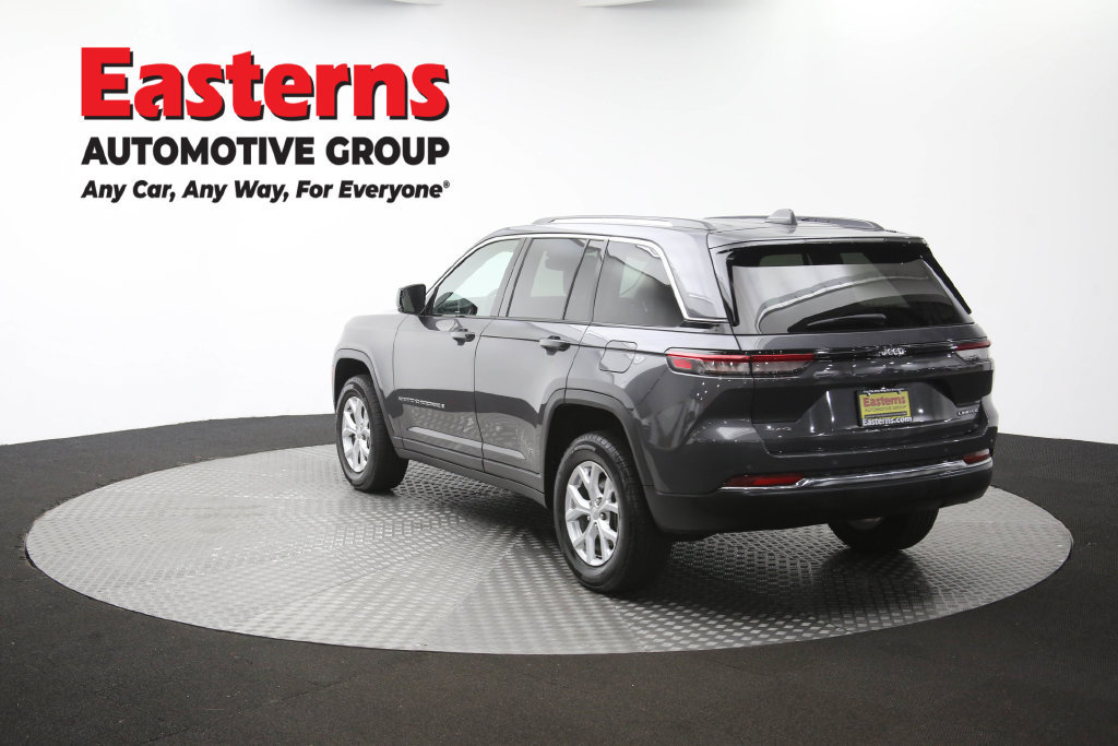 Used 2023 Jeep Grand Cherokee Limited AWD/4WD image 69