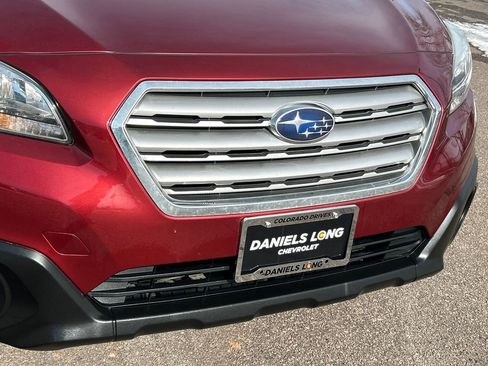 Used 2017 Subaru Outback 2.5i Premium image 31