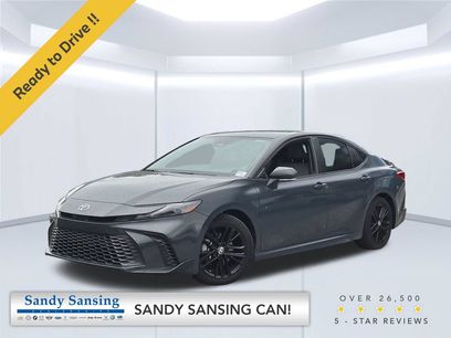 Used 2025 Toyota Camry SE w/ Multimedia Upgrade Package