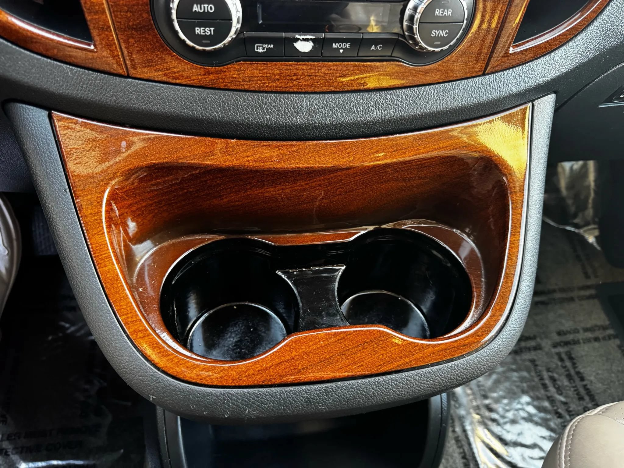 Used 2017 Mercedes-Benz Metris Passenger image 93