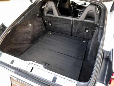 Used 2019 Porsche Panamera image 49