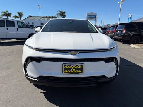 New 2026 Chevrolet Equinox EV LT image 3