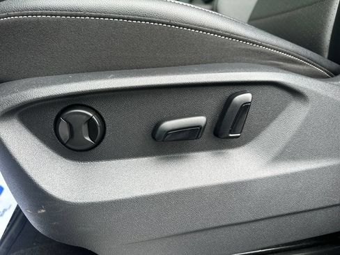 Certified 2023 Volkswagen Atlas SE AWD/4WD image 9