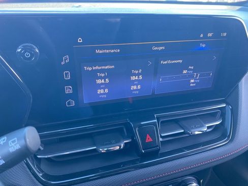 New 2026 Chevrolet TrailBlazer RS w/ Driver Confidence Package image 32