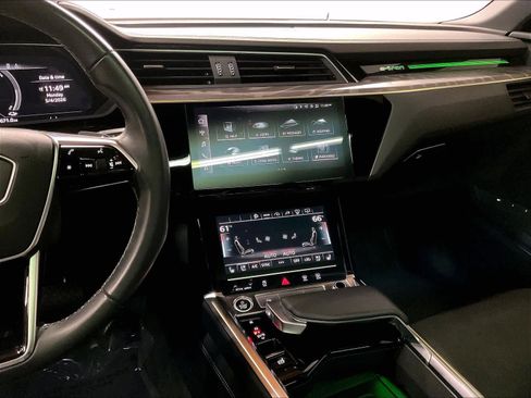 Certified 2023 Audi e-tron Chronos w/ Chronos Package AWD/4WD image 9