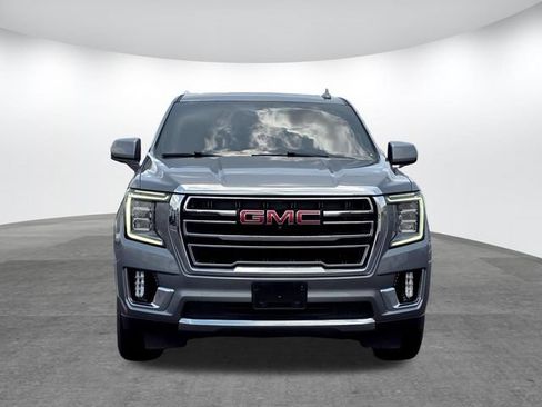 Used 2021 GMC Yukon XL SLT w/ SLT Premium Package RWD image 2