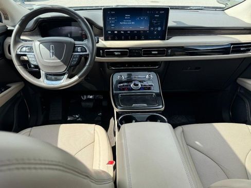 Certified 2021 Lincoln Nautilus Reserve w/ Equipment Group 201A image 9