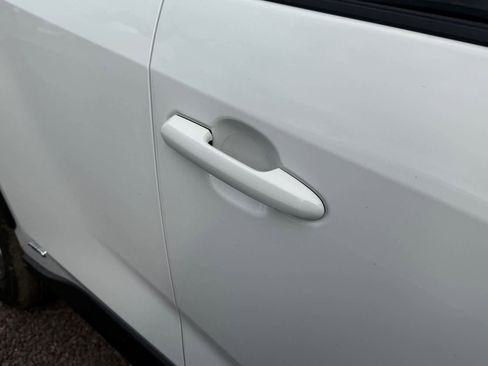 Certified 2025 Toyota RAV4 LE image 7