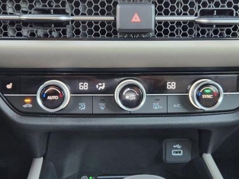 Used 2025 Honda HR-V EX-L image 17