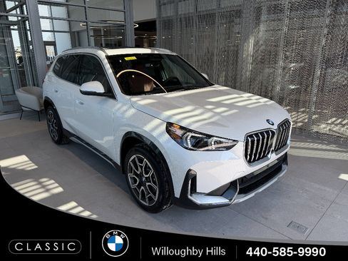 New 2026 BMW X1 xDrive28i w/ Technology Package AWD/4WD image 1