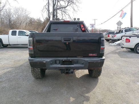Used 2011 GMC Sierra 2500 SLE w/ SLE Preferred Package image 7