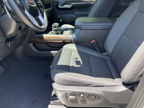 Used 2024 GMC Sierra 1500 Elevation w/ Max Trailering Package AWD/4WD image 9