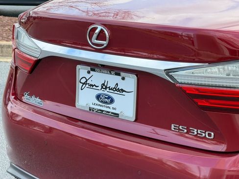 Used 2017 Lexus ES 350 w/ Premium Package image 11