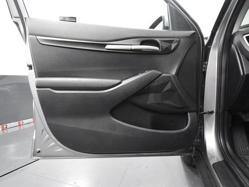 Used 2021 Kia Seltos LX image 18