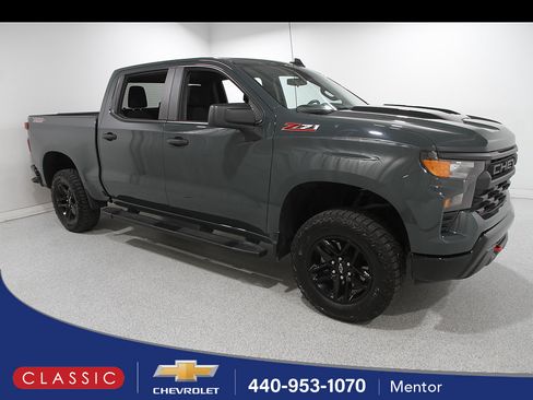 Certified 2025 Chevrolet Silverado 1500 Custom Trail Boss AWD/4WD image 1