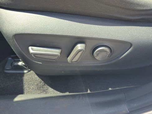 Used 2024 Toyota RAV4 XLE image 15