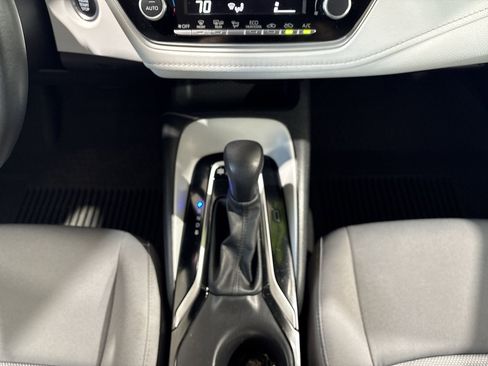 Certified 2024 Toyota Corolla SE image 21