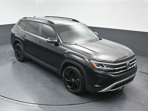 Used 2022 Volkswagen Atlas SE image 9