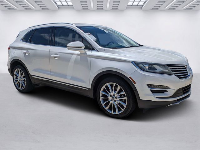 Used 2016 Lincoln MKC Reserve FWD image 1