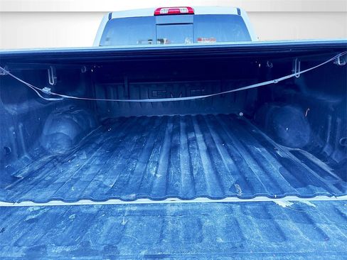 Used 2018 GMC Sierra 1500 SLT image 25