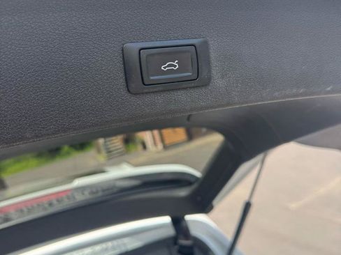 Used 2014 Audi SQ5 Prestige AWD/4WD image 19