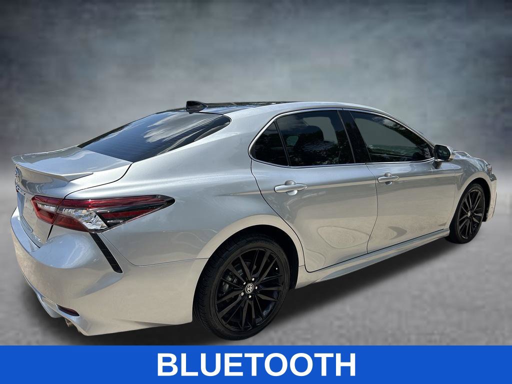Used 2021 Toyota Camry XSE FWD image 6