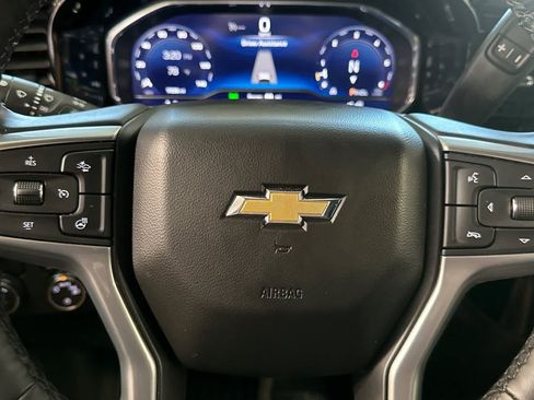 Used 2024 Chevrolet Silverado 1500 LT RWD image 29