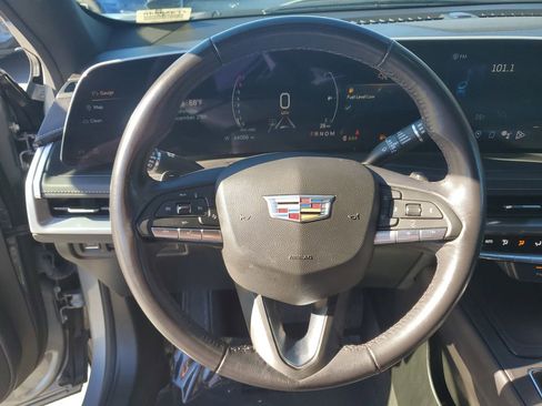 Used 2024 Cadillac XT4 Premium Luxury image 28