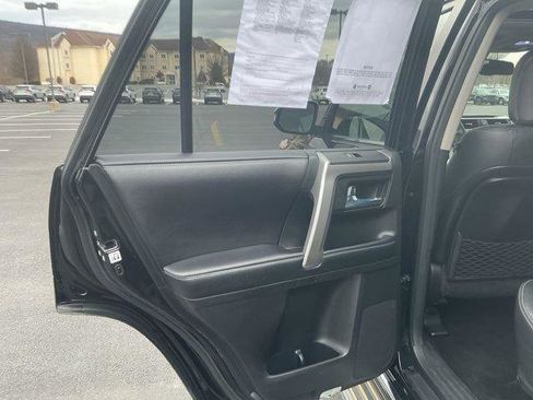 Used 2016 Toyota 4Runner Limited image 21