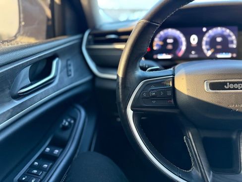 Used 2021 Jeep Grand Cherokee L Limited image 7