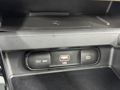 Used 2021 Kia Soul EX image 27