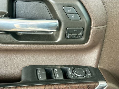 Used 2022 GMC Sierra 2500 Denali w/ Denali Ultimate Package image 23