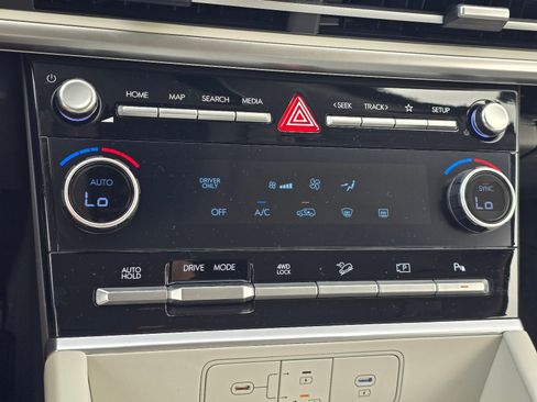 New 2026 Hyundai Santa Fe SE AWD/4WD image 19
