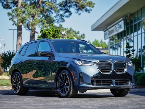 Used 2025 BMW X3 M50 AWD/4WD image 1